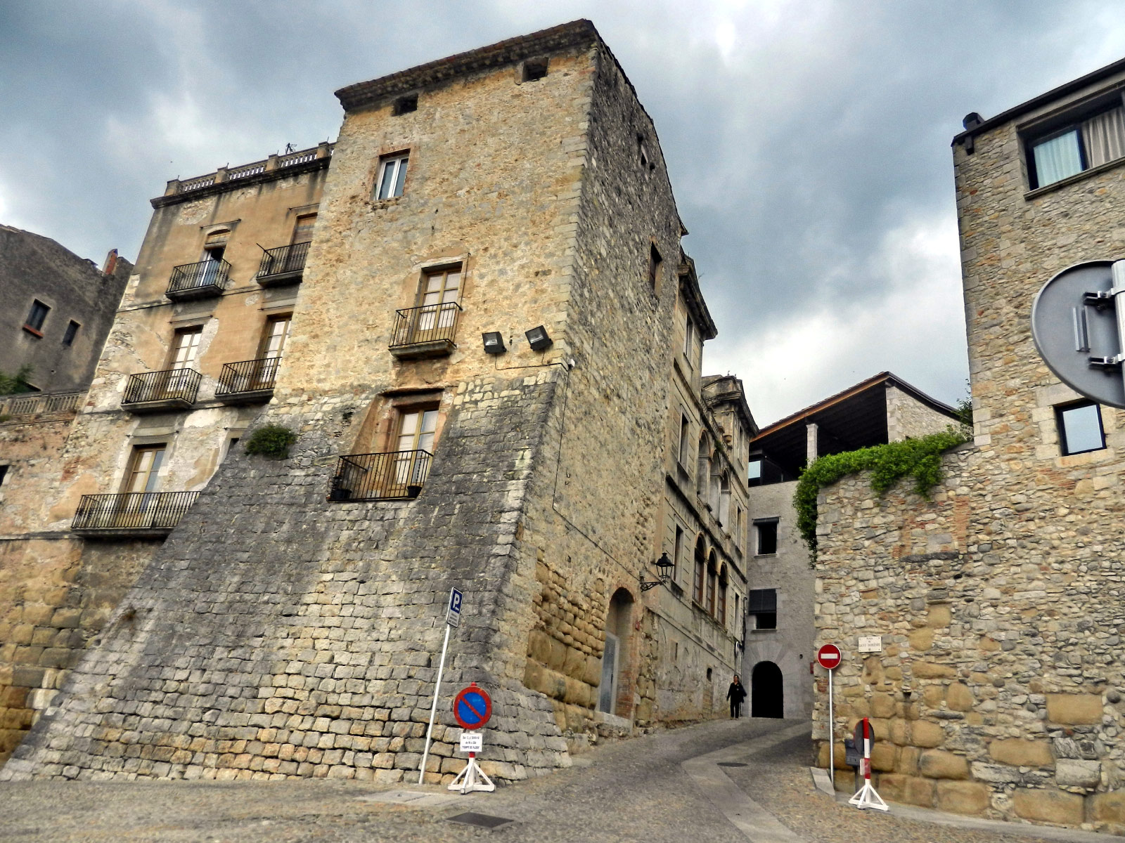 Girona